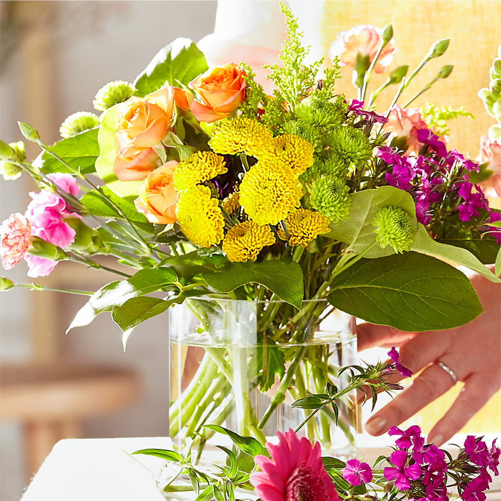 Bold & Bright – A Florist Original – Bruce Philp Florist, Windsor ON