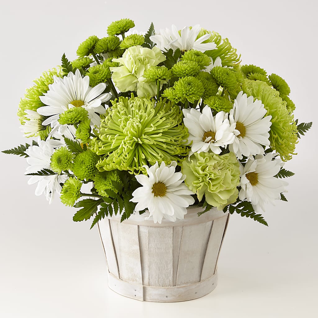 Lucky Charm Basket (Standard) – Bruce Philp Florist, Windsor ON