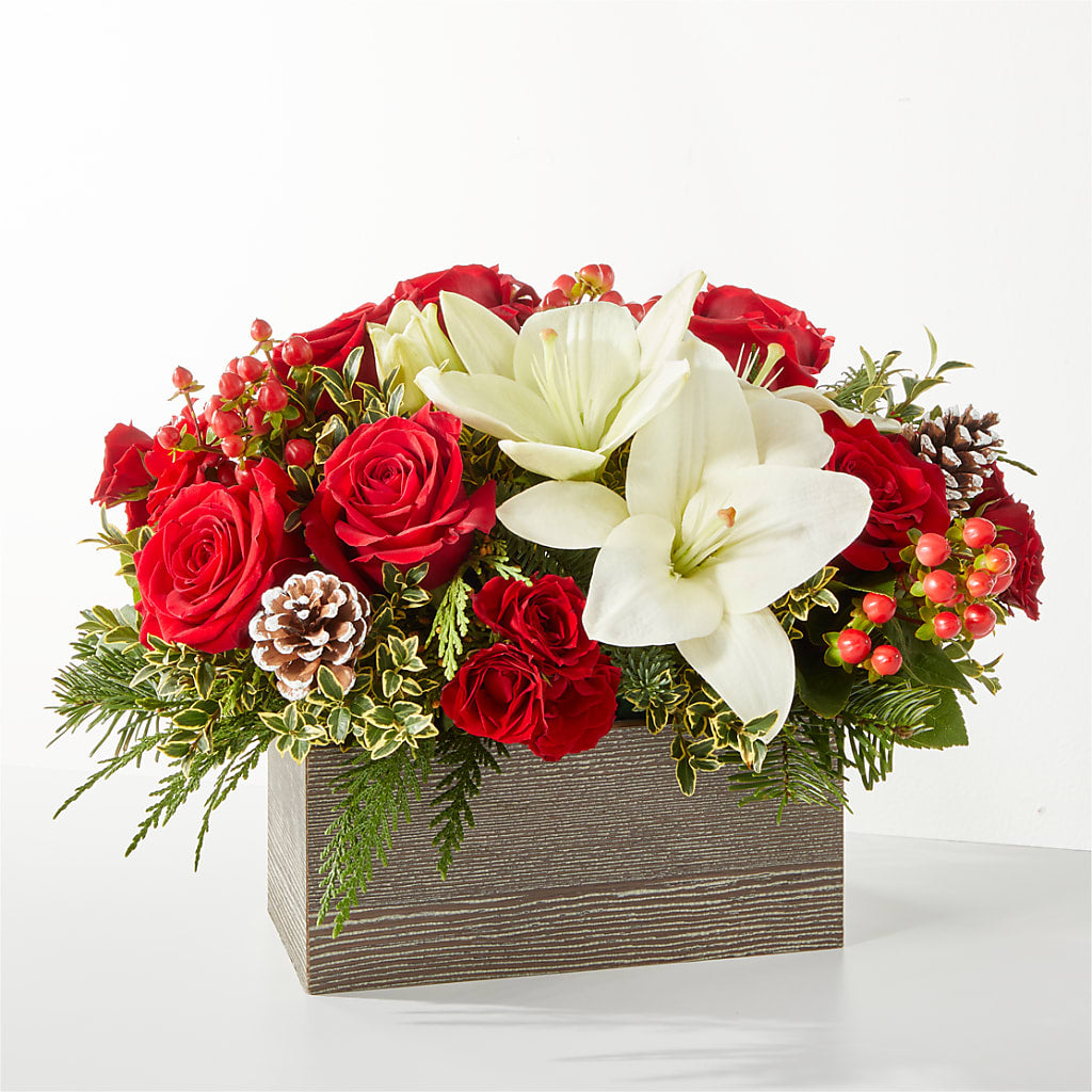 Snowy Wonderland Bouquet – Bruce Philp Florist, Windsor ON