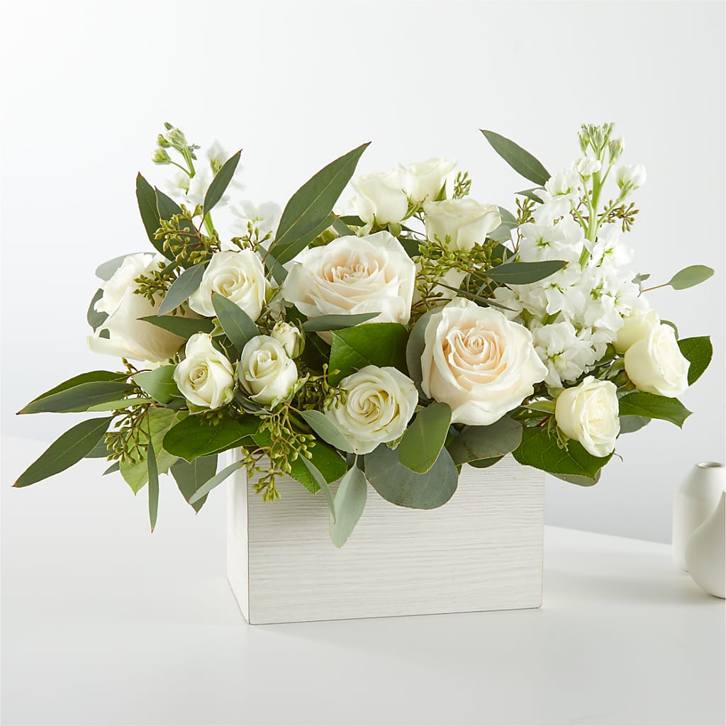 Fresh Linen Box Bouquet – Bruce Philp Florist, Windsor ON