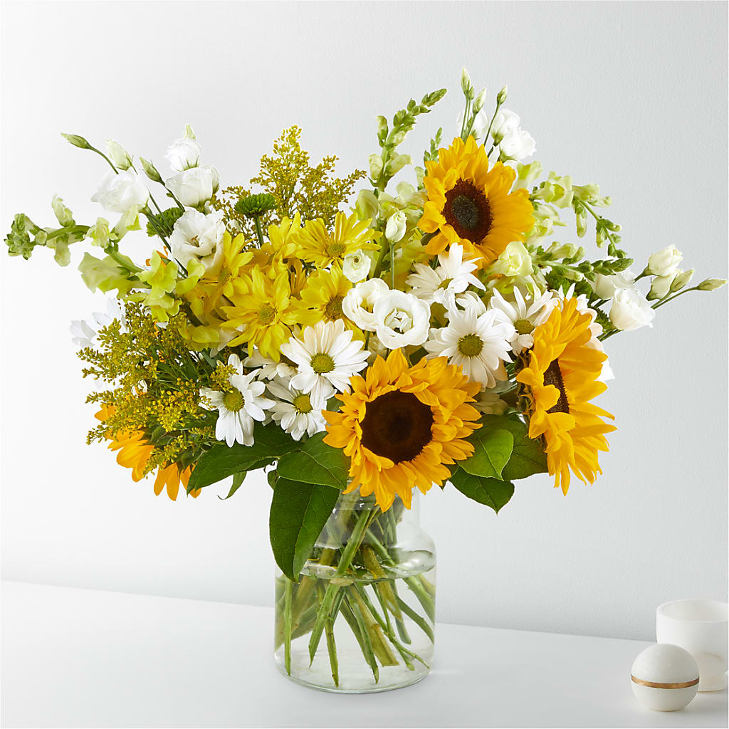 Hello Sunshine Bouquet – Bruce Philp Florist, Windsor ON