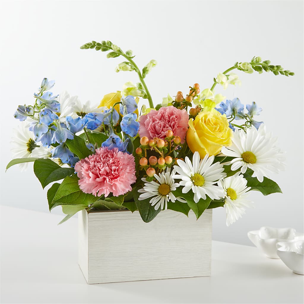 Sun Salutation Box Bouquet – Bruce Philp Florist, Windsor ON