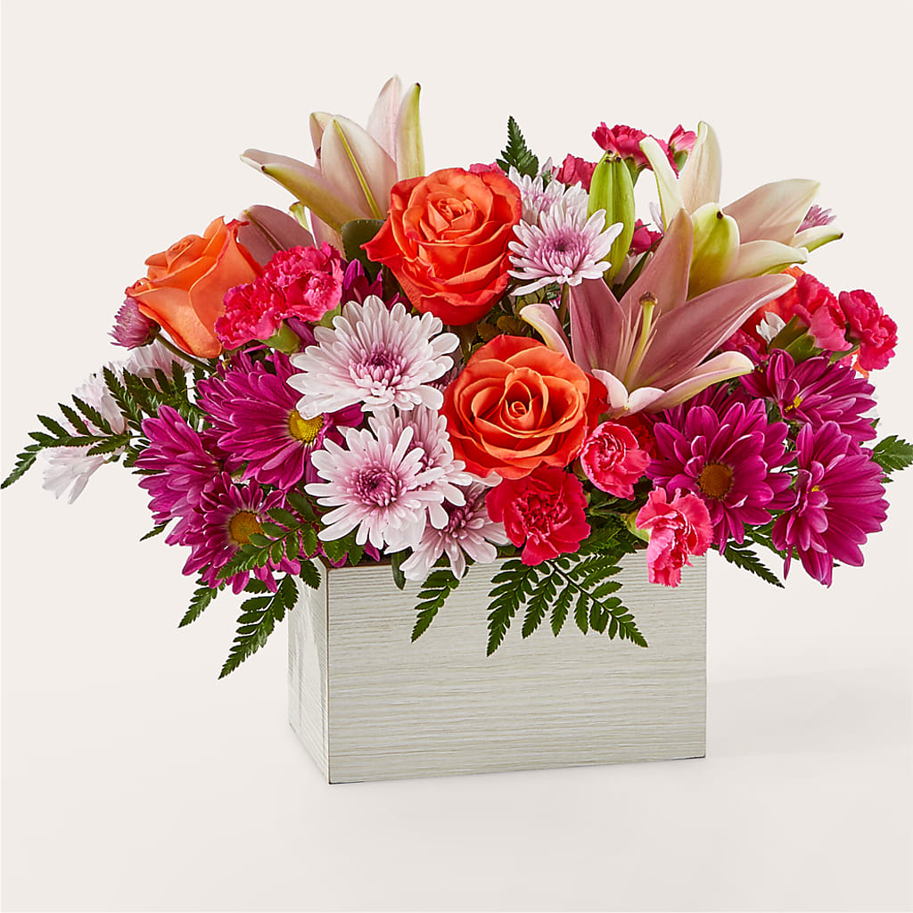 Light of My Life Box Bouquet – Bruce Philp Florist, Windsor ON