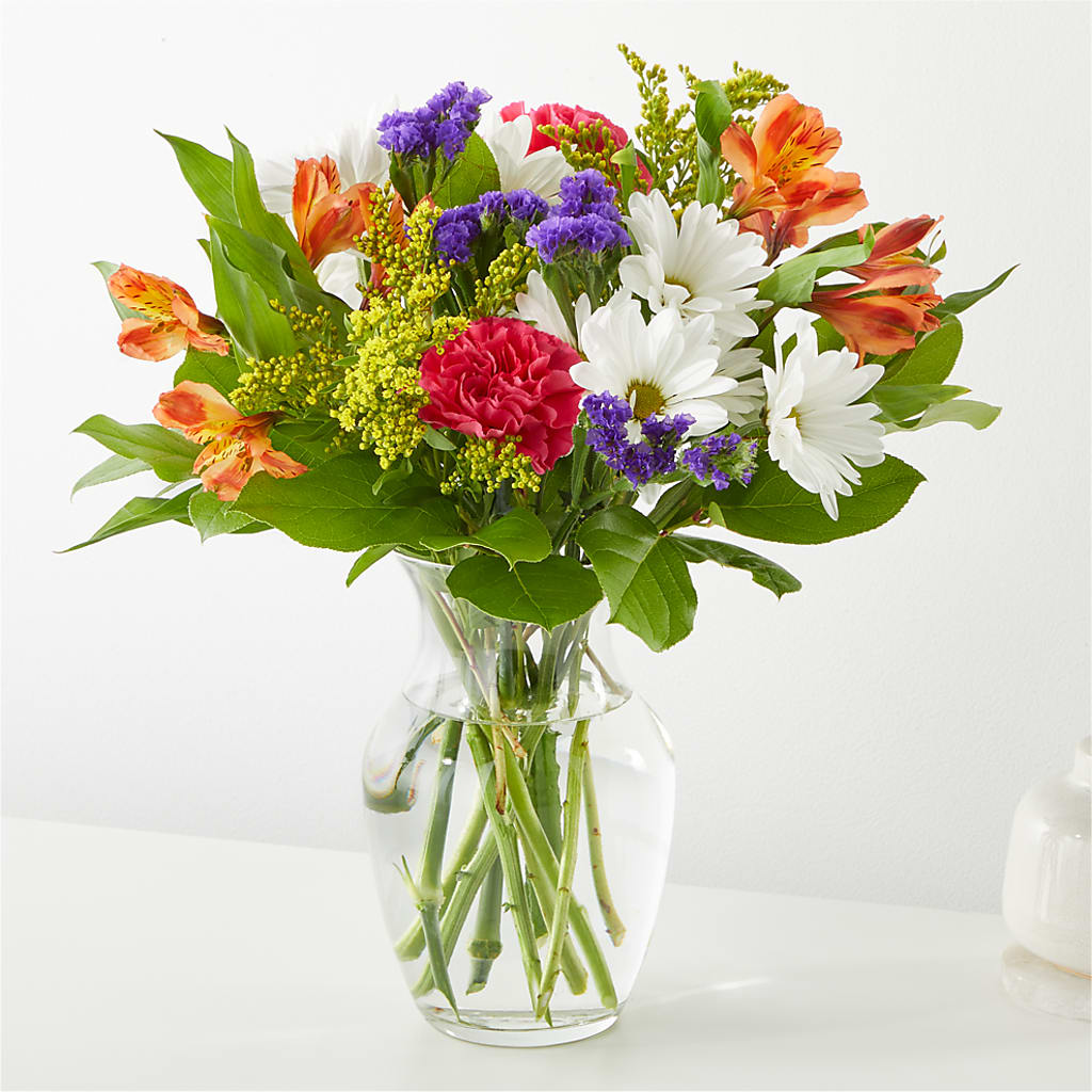 Oopsie Daisy Bouquet – Bruce Philp Florist, Windsor ON