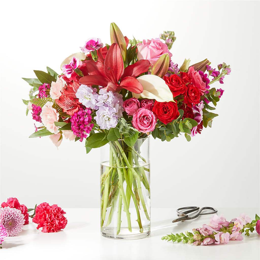Swooning Over You - A Luxury Florist Original – Bruce Philp Florist, Windsor ON