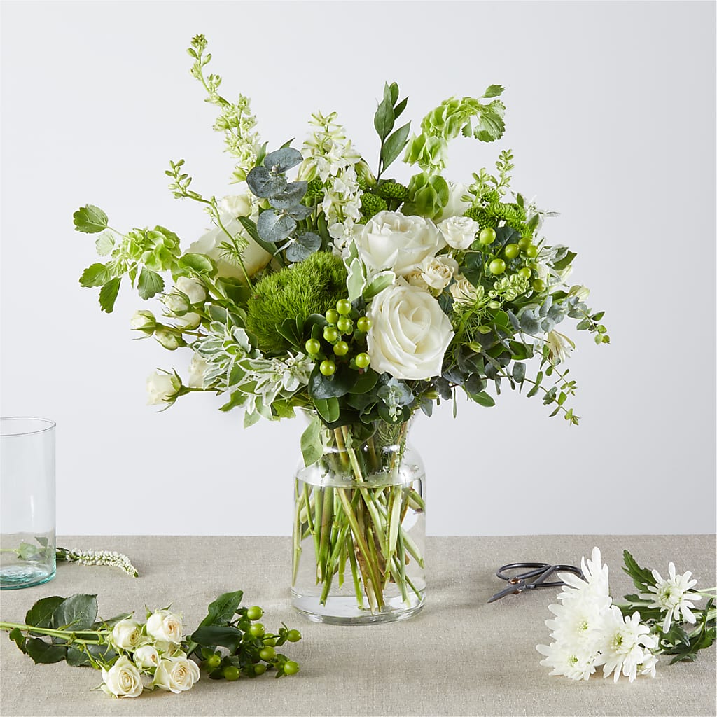 Irish Garden - A Florist Original – Bruce Philp Florist, Windsor ON