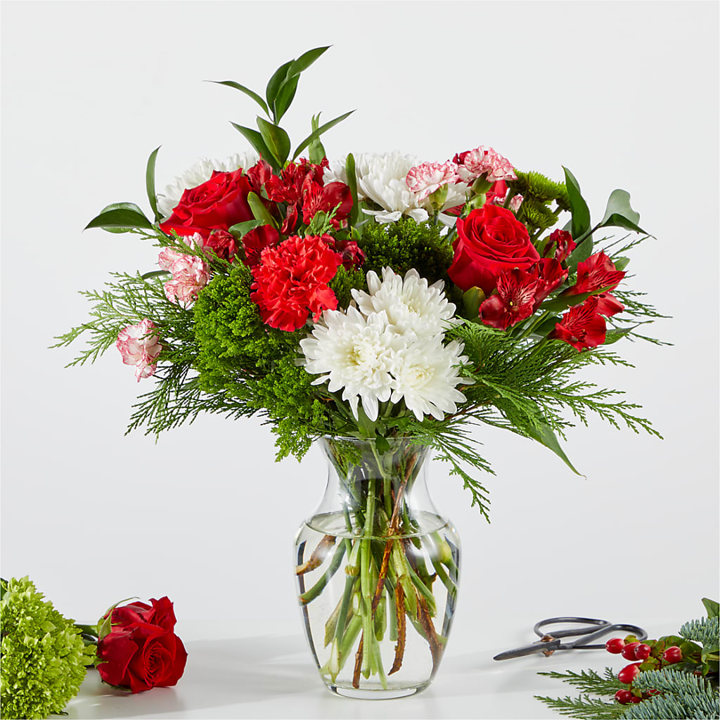 Merry Moment Bouquet – A Florist Original – Bruce Philp Florist, Windsor ON