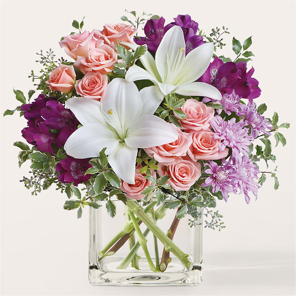 Mani Pedi Bouquet – Bruce Philp Florist, Windsor ON