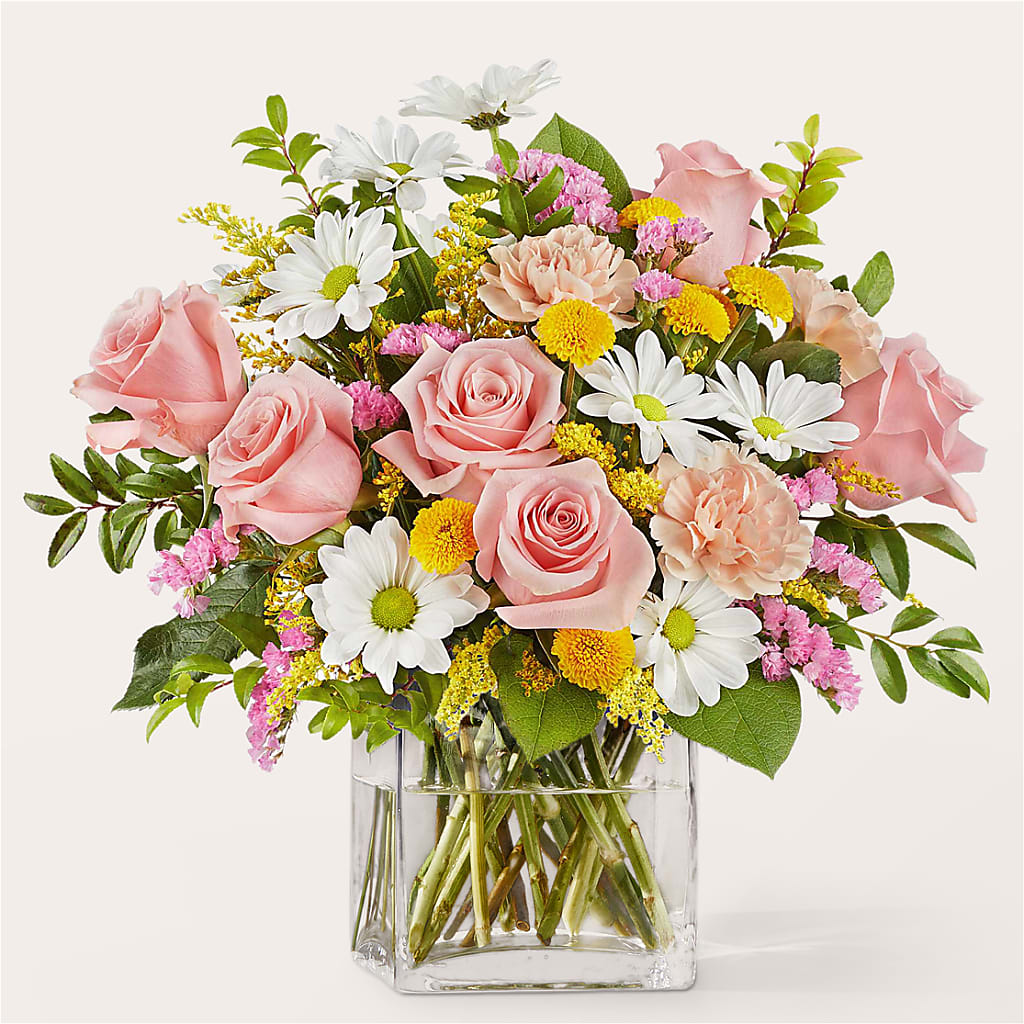 Country Cottage Bouquet – Bruce Philp Florist, Windsor ON