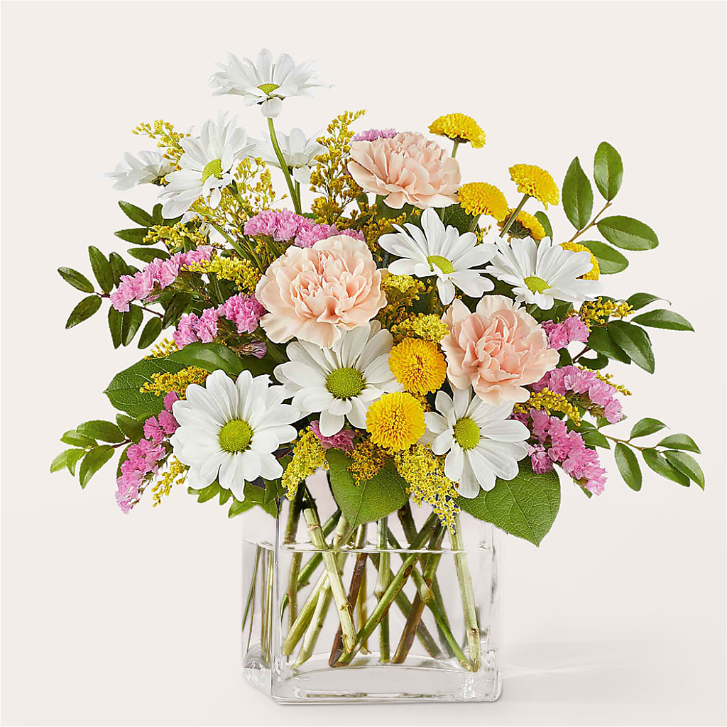 Country Cottage Bouquet – Bruce Philp Florist, Windsor ON