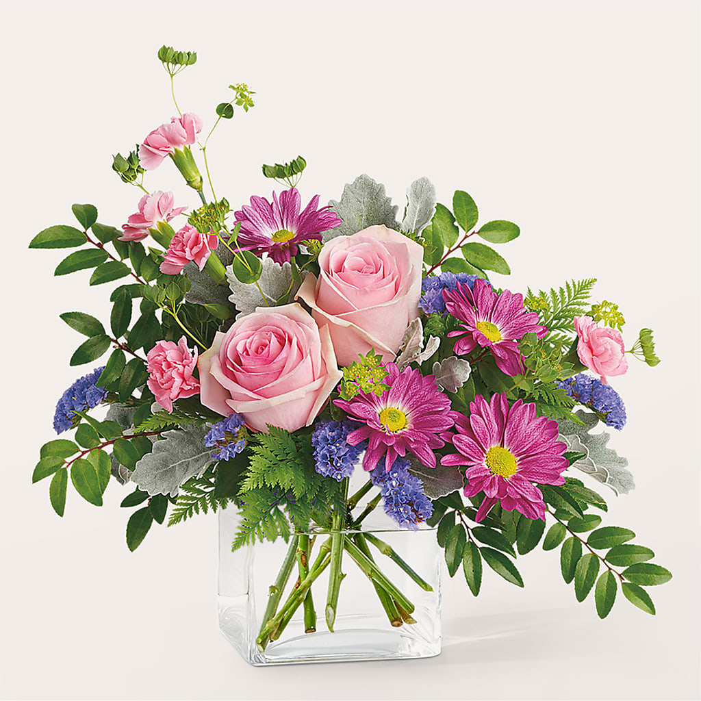 Starlet Bouquet – Bruce Philp Florist, Windsor ON
