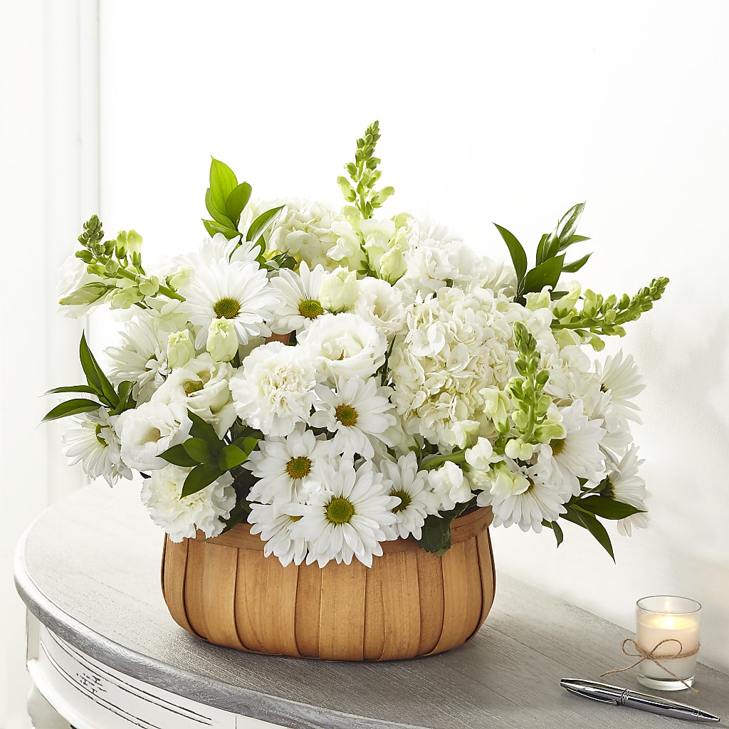 Pure Ivory Basket – Bruce Philp Florist, Windsor ON