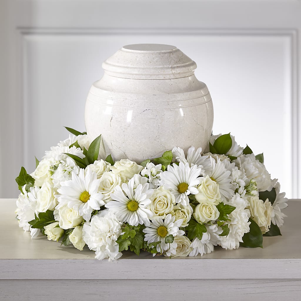 Ivory Gardens Cremation Adornment – Bruce Philp Florist, Windsor ON