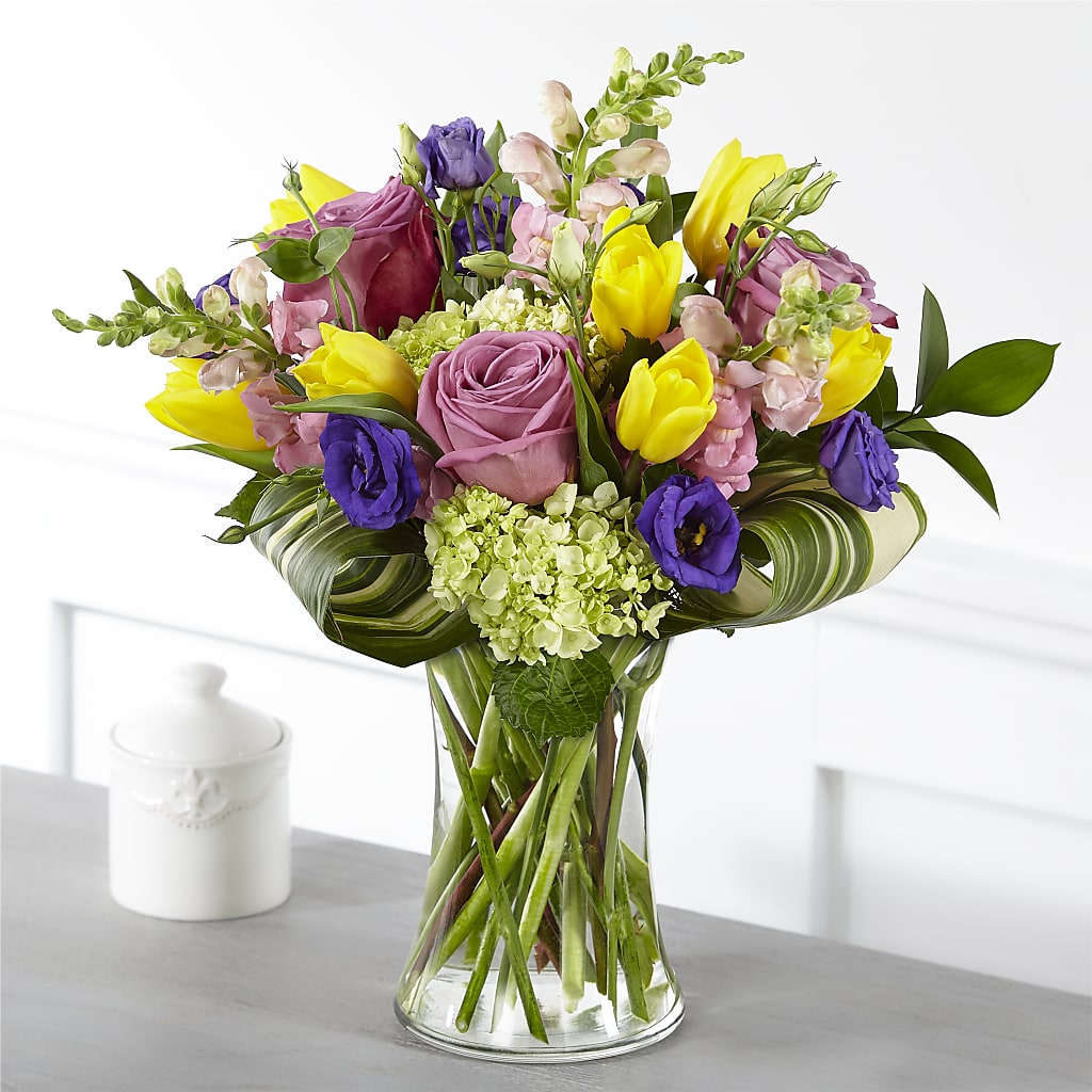 Wondrous Memories Bouquet – Bruce Philp Florist, Windsor ON
