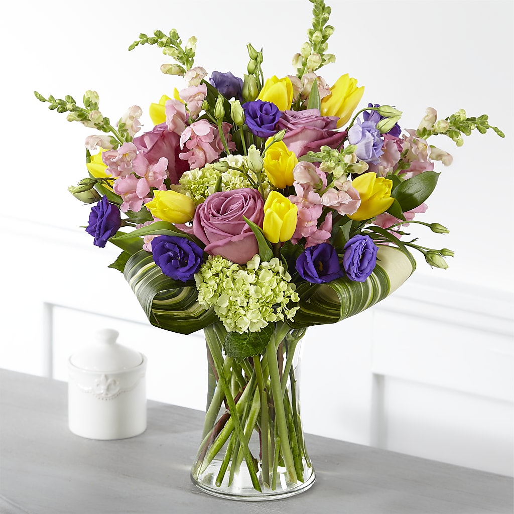 Wondrous Memories Bouquet – Bruce Philp Florist, Windsor ON