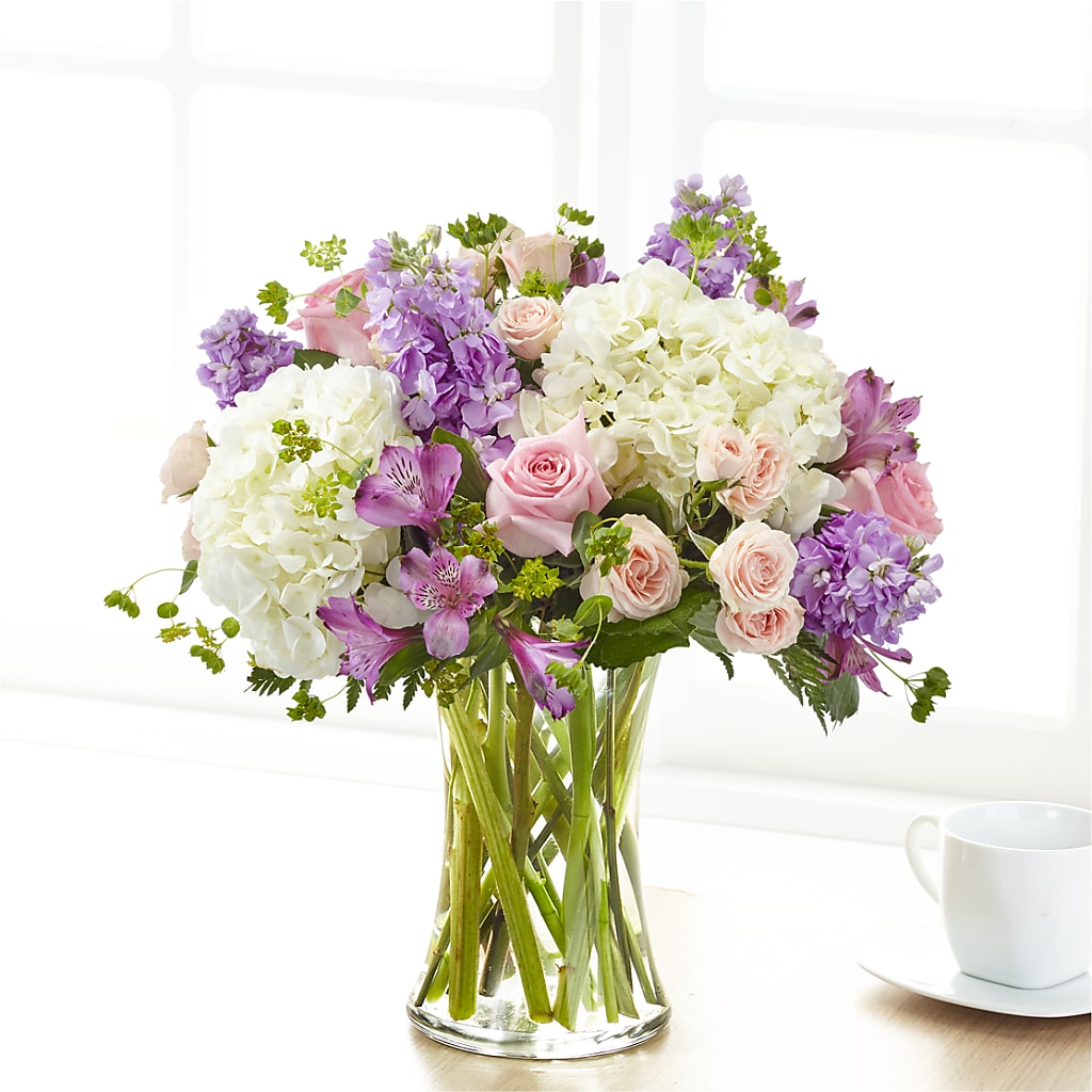 Shared Sentiment Bouquet – Bruce Philp Florist, Windsor ON