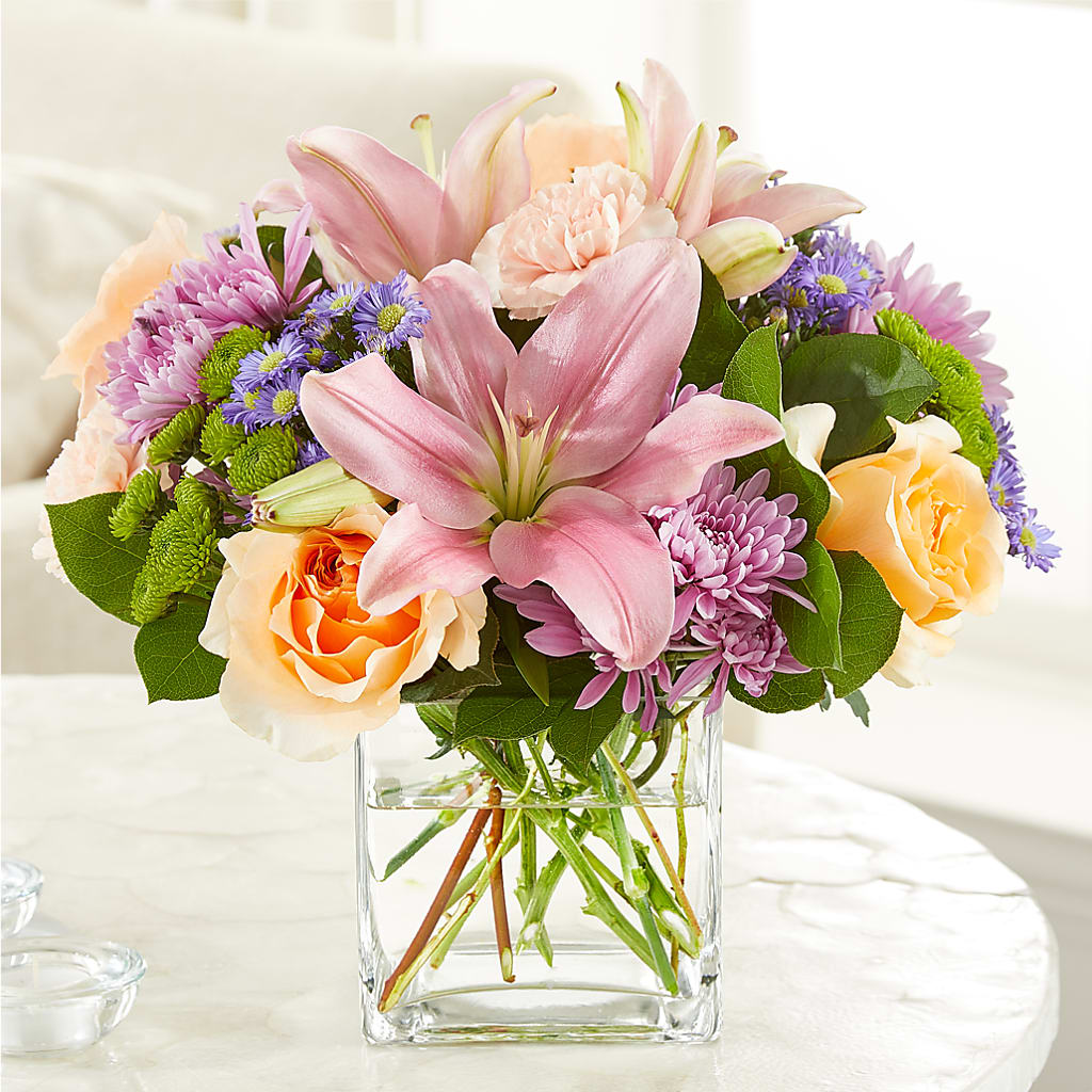 Delicate Details Bouquet – Bruce Philp Florist, Windsor ON
