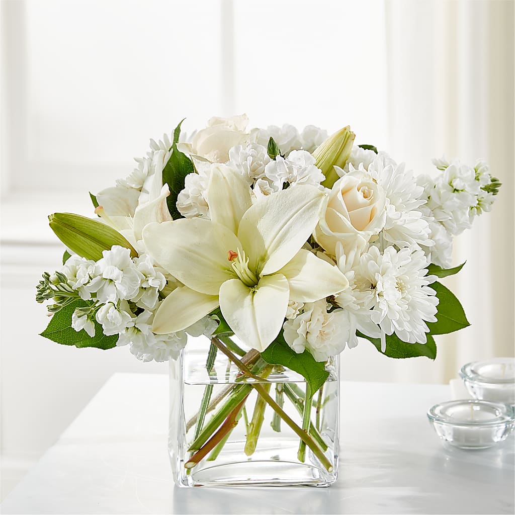 Gentle Breeze Bouquet – Bruce Philp Florist, Windsor ON