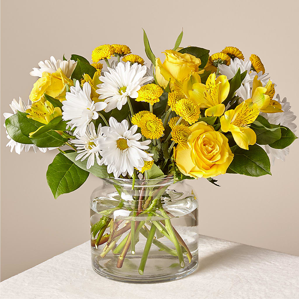 Sunny Sentiments Bouquet – Bruce Philp Florist, Windsor ON