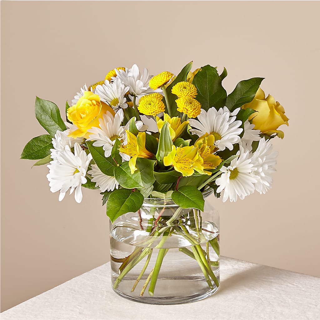 Sunny Sentiments Bouquet – Bruce Philp Florist, Windsor ON