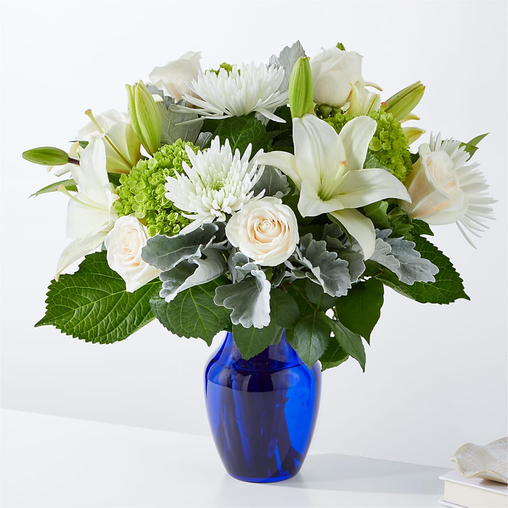 Snowy Dreams Bouquet – Bruce Philp Florist, Windsor ON