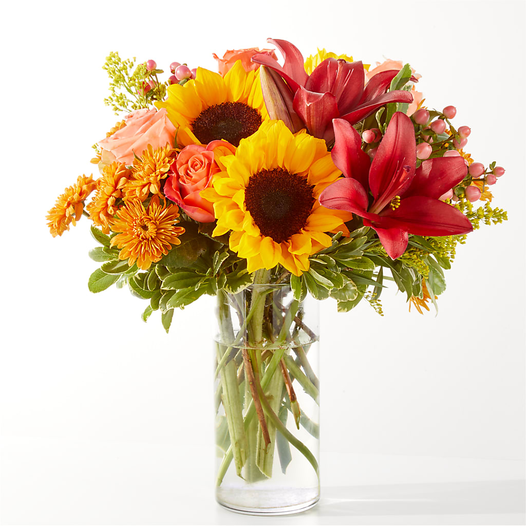 Acorn Lane Bouquet – Bruce Philp Florist, Windsor ON