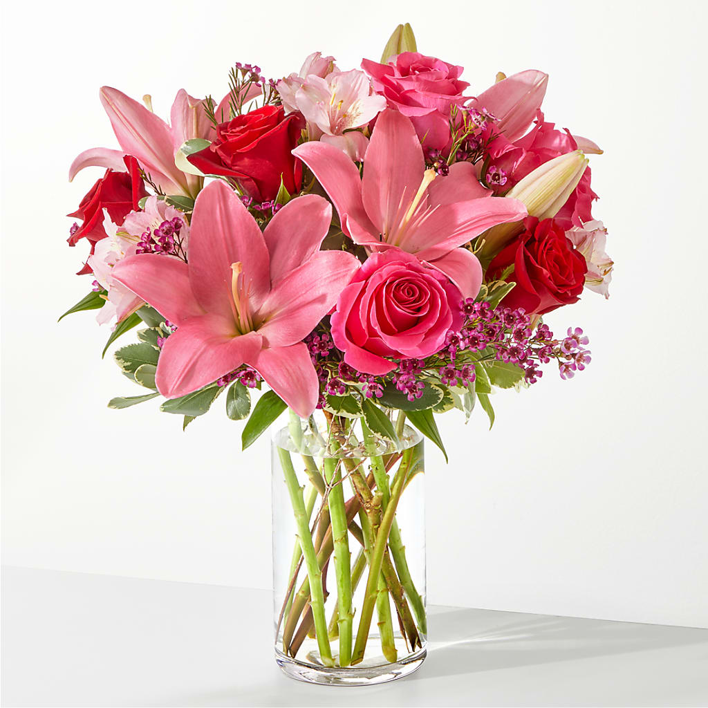 Lucky in Love Bouquet – Bruce Philp Florist, Windsor ON