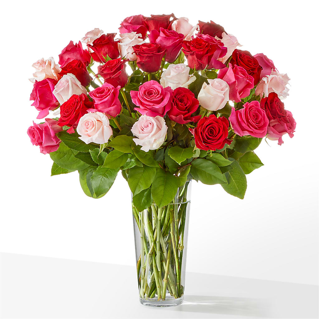 Charming Rose Bouquet – Bruce Philp Florist, Windsor ON