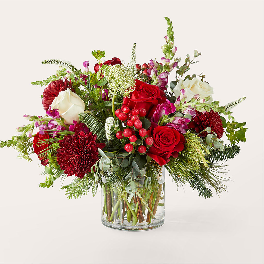Cranberry Fizz Bouquet – Bruce Philp Florist, Windsor ON
