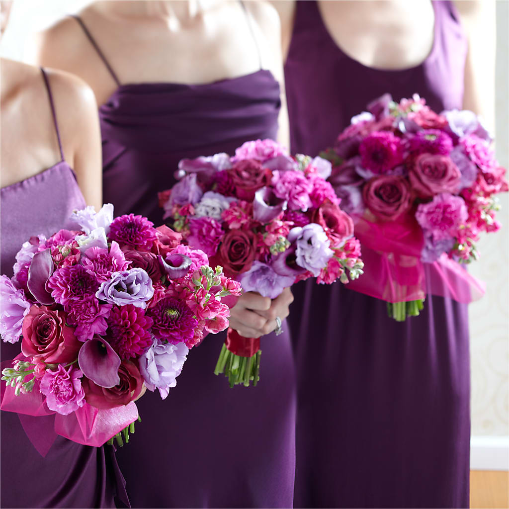 Bridesmaid's Garden Bouquet – Bruce Philp Florist, Windsor ON