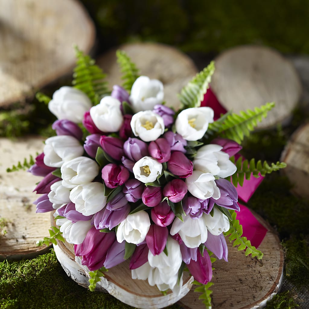 Steal My Heart Bouquet – Bruce Philp Florist, Windsor ON