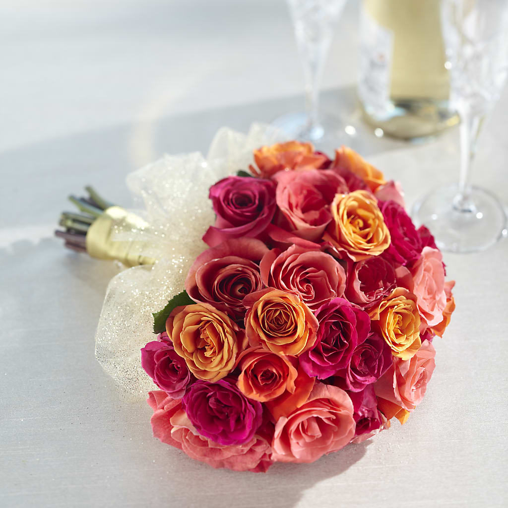 Sweet Roses Bouquet – Bruce Philp Florist, Windsor ON
