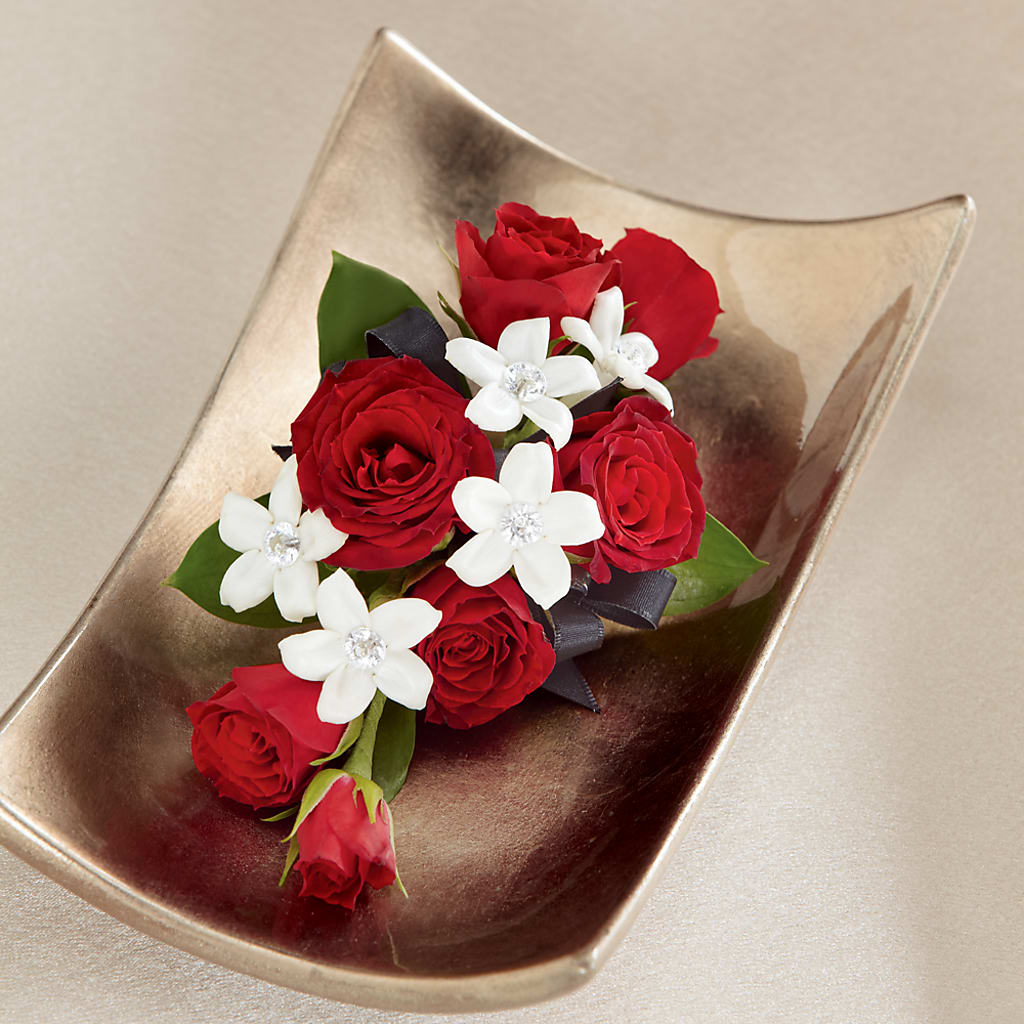 Poetry Corsage – Bruce Philp Florist, Windsor ON