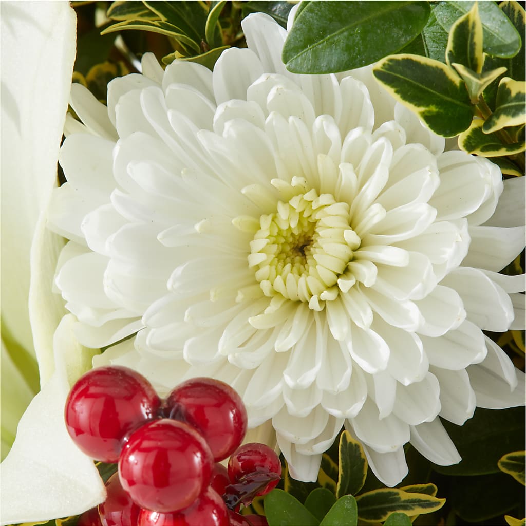 Festive Moments Tree –  Bruce Philp Florist, Windsor ON