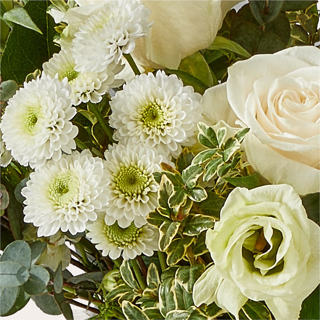 Cashmere Bouquet –  Bruce Philp Florist, Windsor ON