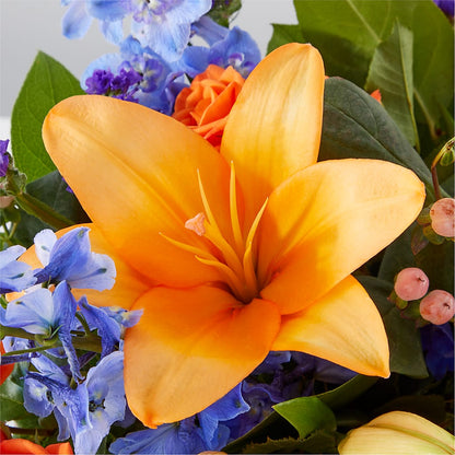 Radiant Citrus Box Bouquet –  Bruce Philp Florist, Windsor ON