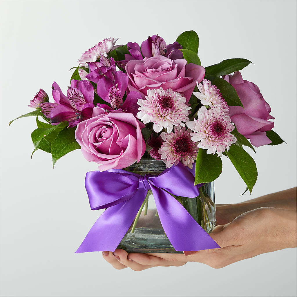 Sugarplum Bouquet –  Bruce Philp Florist, Windsor ON