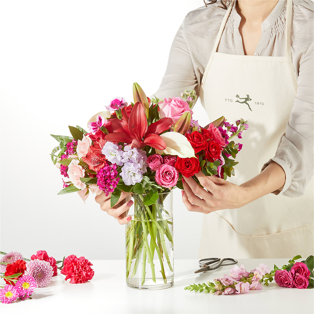 Swooning Over You - A Luxury Florist Original –  Bruce Philp Florist, Windsor ON