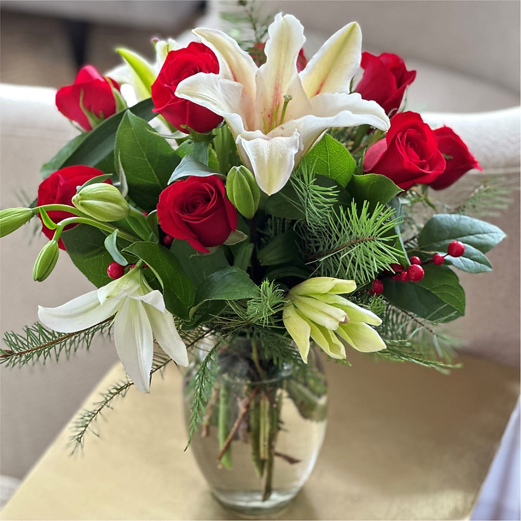 Sparkling Snowflakes Bouquet –  Bruce Philp Florist, Windsor ON
