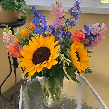 Rays of Life Bouquet –  Bruce Philp Florist, Windsor ON