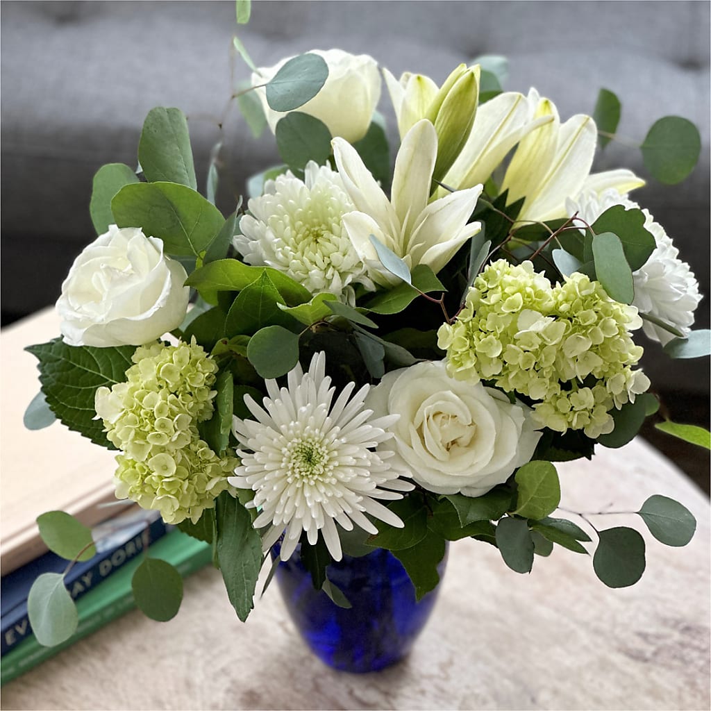 Snowy Dreams Bouquet –  Bruce Philp Florist, Windsor ON