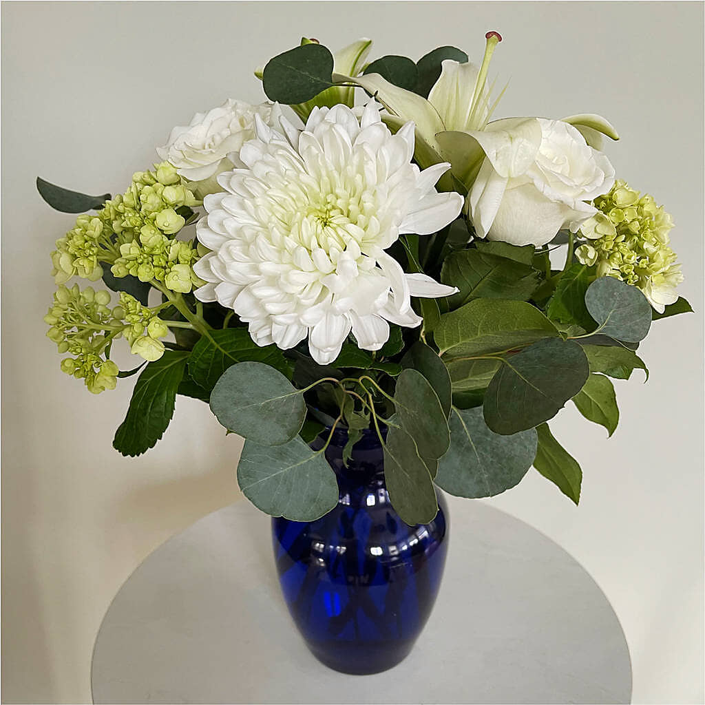 Snowy Dreams Bouquet –  Bruce Philp Florist, Windsor ON