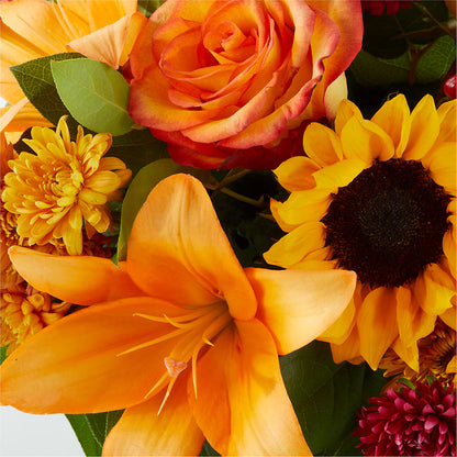 Grateful Centerpiece –  Bruce Philp Florist, Windsor ON