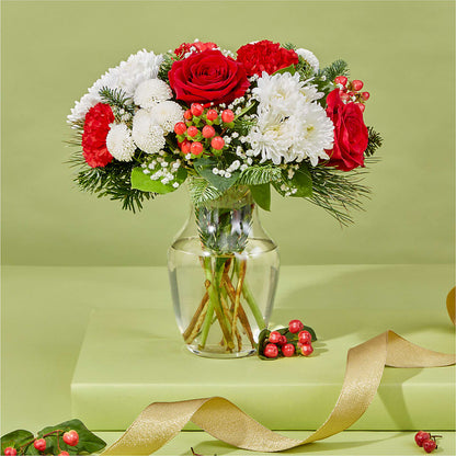 Chance of Flurries Bouquet –  Bruce Philp Florist, Windsor ON