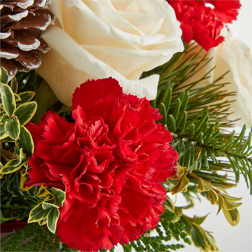 Christmas Market Bouquet –  Bruce Philp Florist, Windsor ON