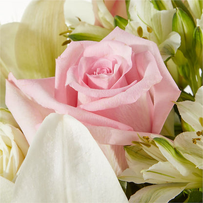 Kindhearted Bouquet –  Bruce Philp Florist, Windsor ON