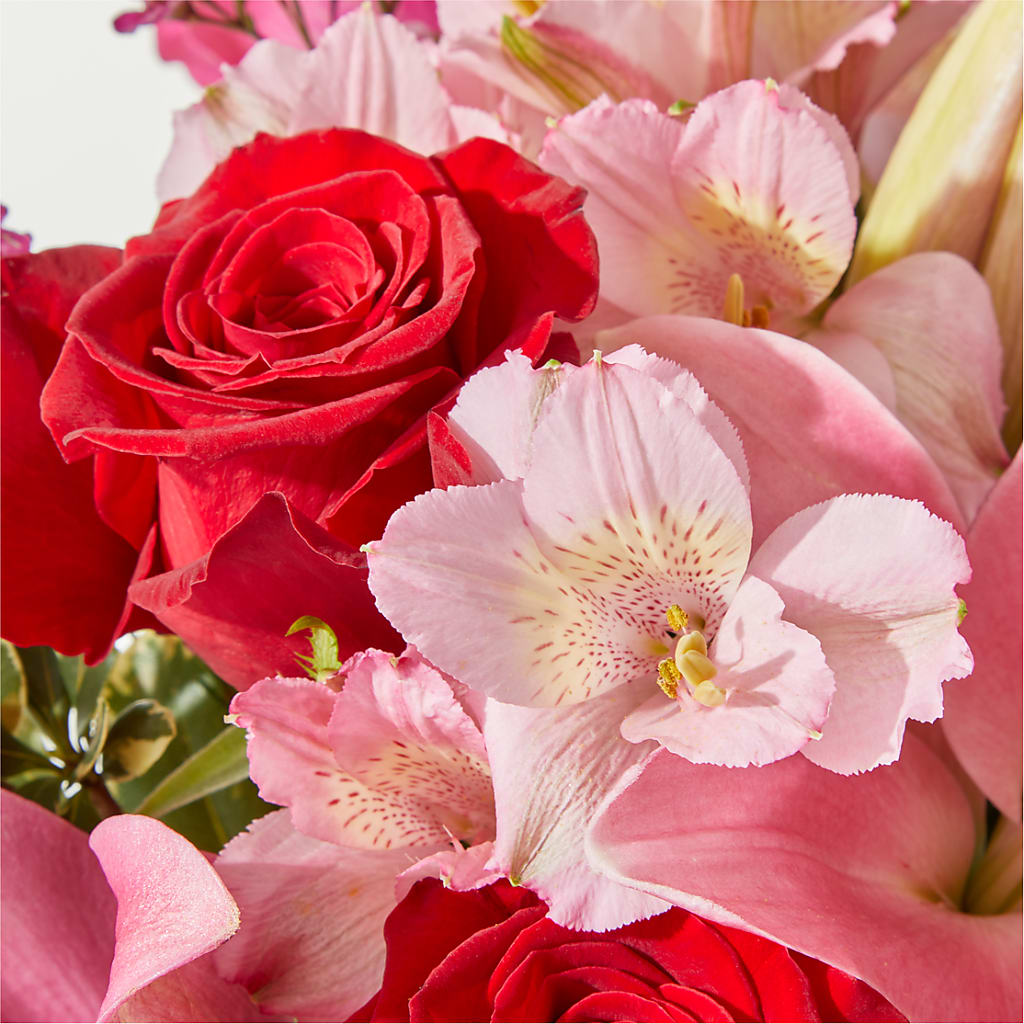 Lucky in Love Bouquet –  Bruce Philp Florist, Windsor ON