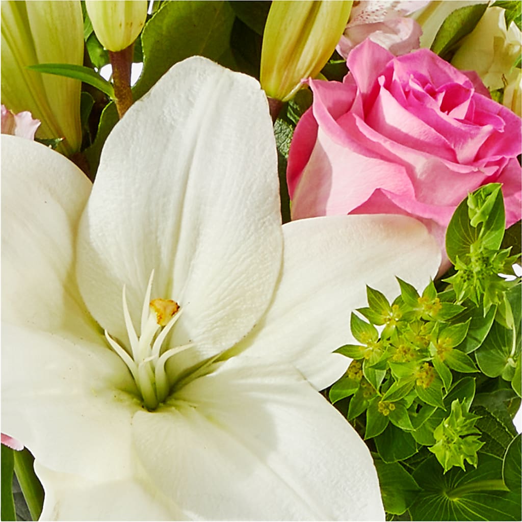 Fondly Bouquet –  Bruce Philp Florist, Windsor ON