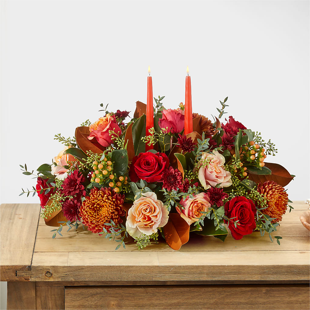 Gather Near Centerpiece –  Bruce Philp Florist, Windsor ON