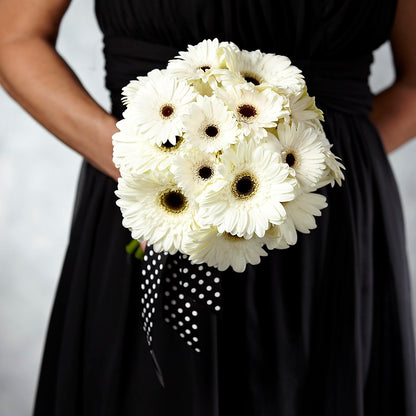 Daisy Delight Bouquet –  Bruce Philp Florist, Windsor ON